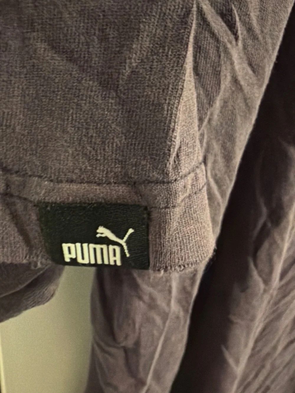 Puma Men's Dark Purple T-Shirt with Yellow Logo - Picture 5 of 5